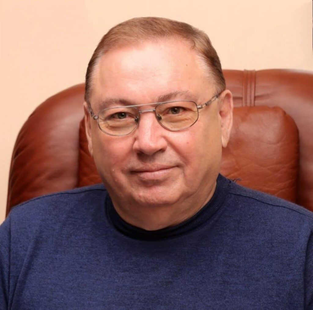 Олександр Бадрудiнов - Президент асоцiацiї розвитку авiaцiï Украïни